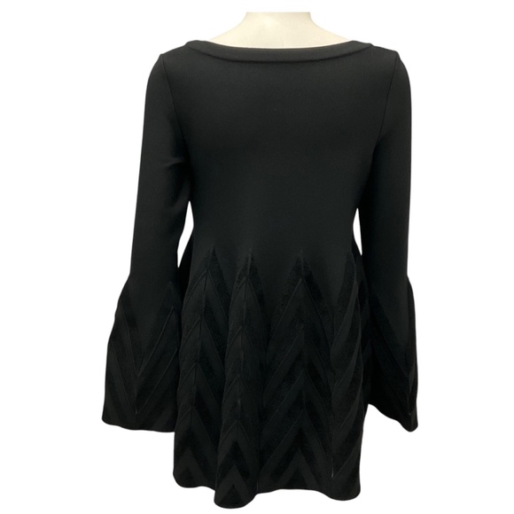 ALAIA BLACK FLARED STRETCH KNIT JUMPER - Picture 3 of 4